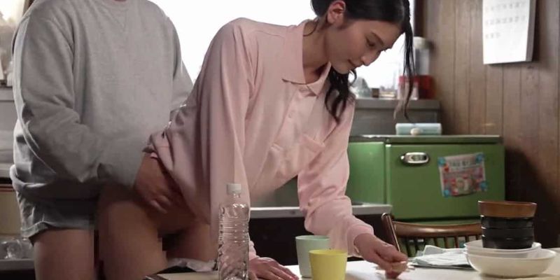 Sex Chị hàng xóm thấy tôi cô đơn nên hiến lồn an ủi